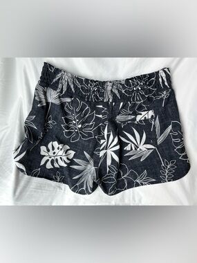 Carve Designs Bali Shorts